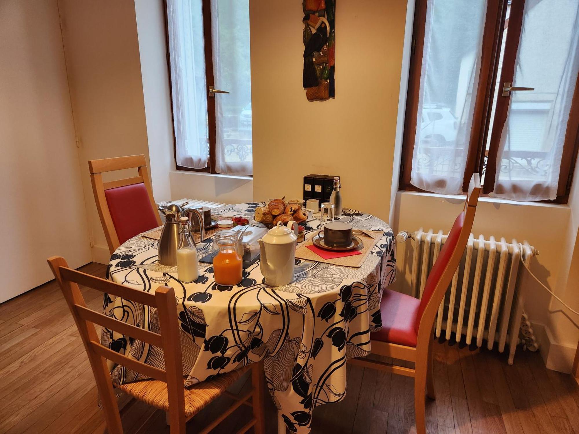 Bnb Confort Bruere-Allichamps Exterior foto